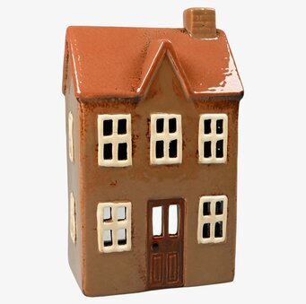 Foto av charmig ljuslykta som sprider hemtrevlig stämning