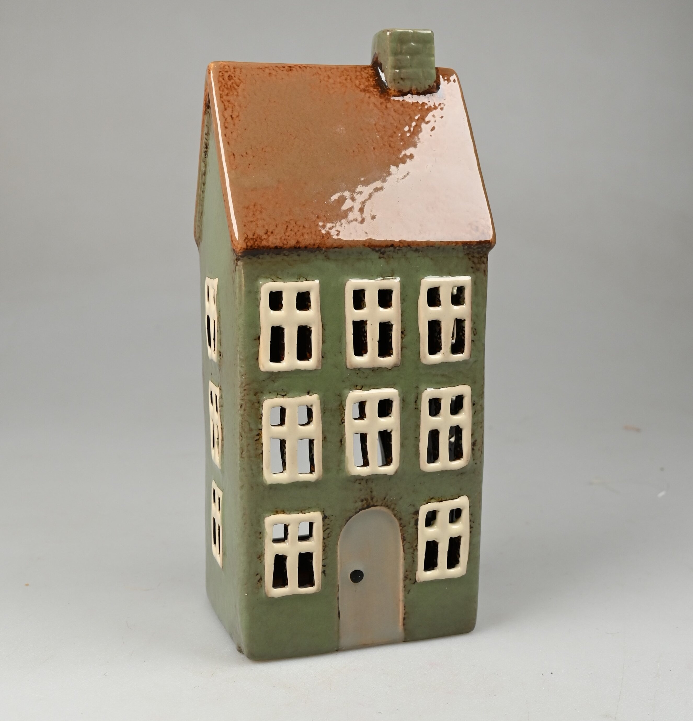 Ljuslykta Hus Petrol från Det Gamle Apotek i keramik