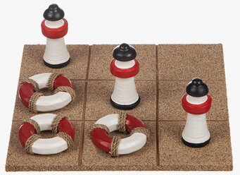 Bild av kreativt marint spel med fyrar och livbojar