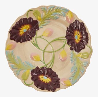 Bild av desserttallrik med blommig keramikdesign