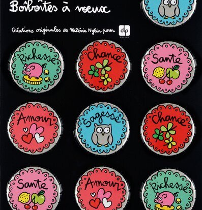 Bild av färgglada burkar med positiva franska budskap