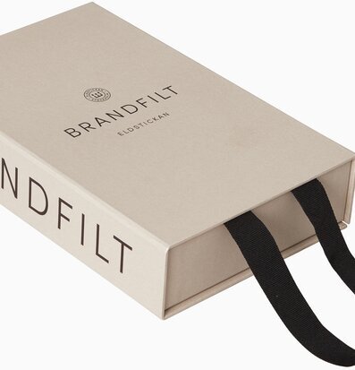 Bild av stilren brandfilt med minimalistisk design