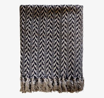 Bild av stilfull pläd med sicksackmönster och fransar