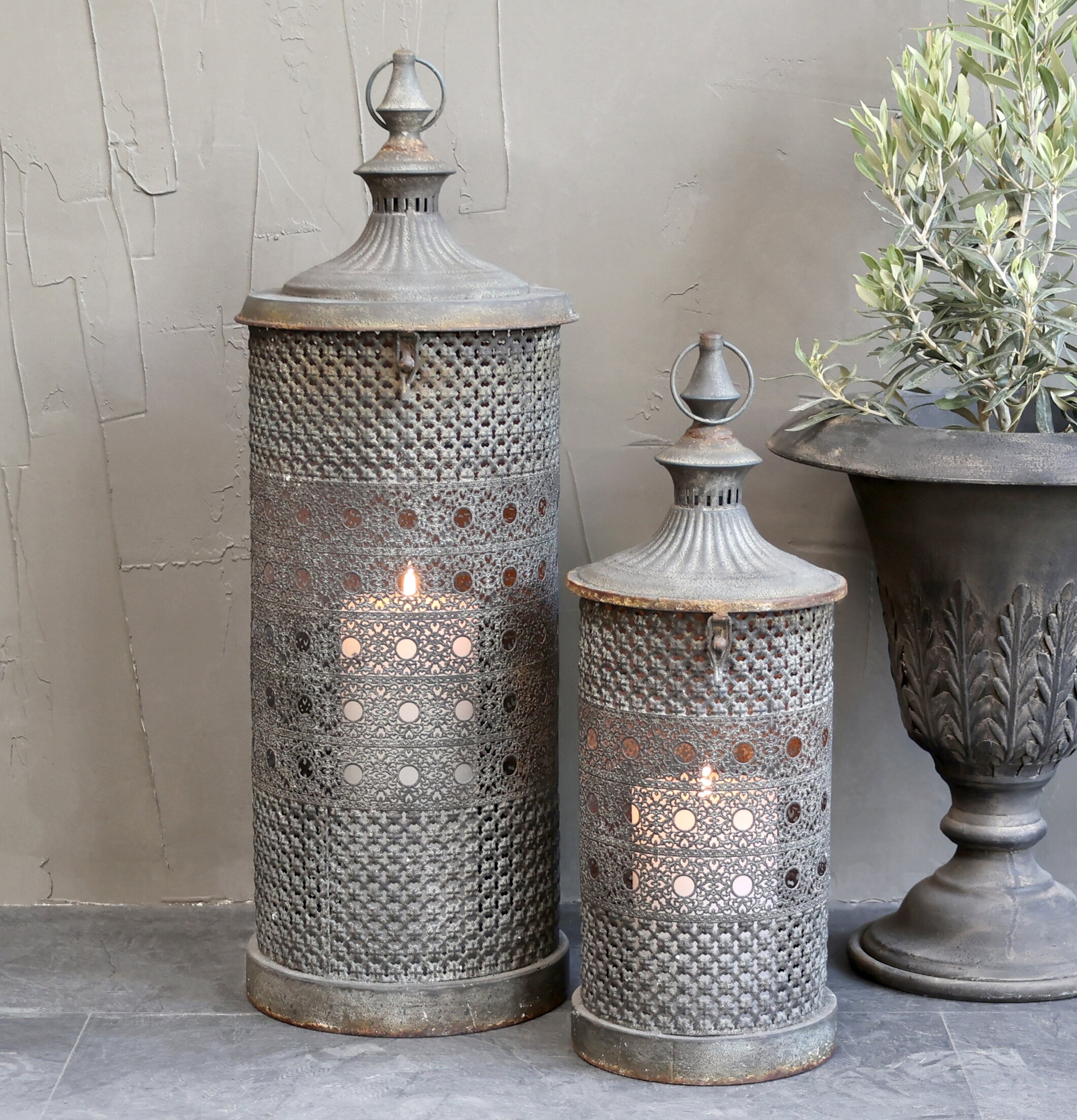 Fransk Lanterna Medium från Chic Antique med antik finish