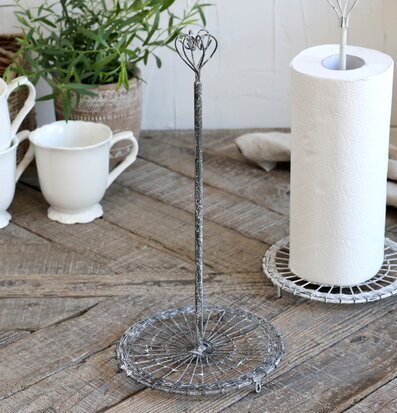 Bild av rustik köksmiljö med charm och funktionalitet