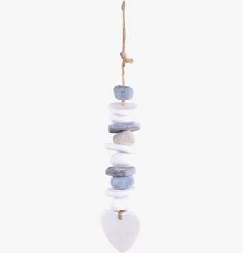 Foto av hängande dekoration med stenar och hjärta
