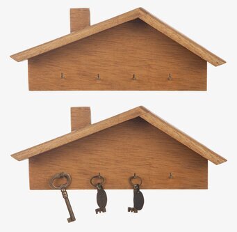 Bild av dekorativ trähängare med nycklar och krokar