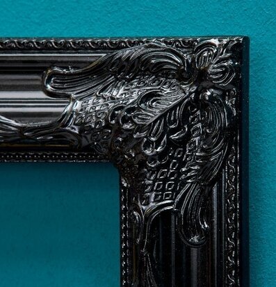 Bild av en elegant barockram med detaljerad design