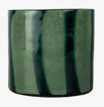 Bild av elegant ljuslykta med grön färgpalett