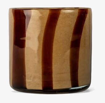 Bild av elegant ljuslykta i bruna och beige toner