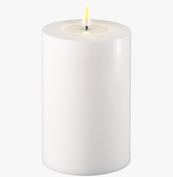 Bild av stilrent LED-blockljus med realistisk låga