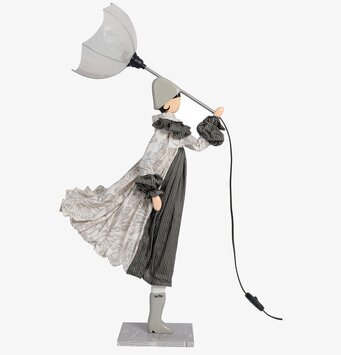 Bild av unik och kreativ bordslampa med stilren design