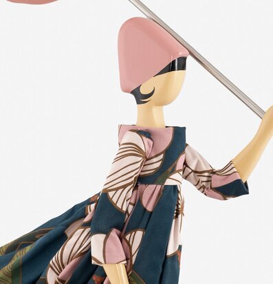 Foto av unik dekorativ bordslampa med kreativ design