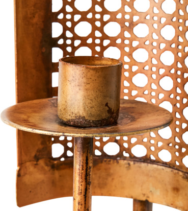 Bild av väggljushållare i mässing med patinaeffekt