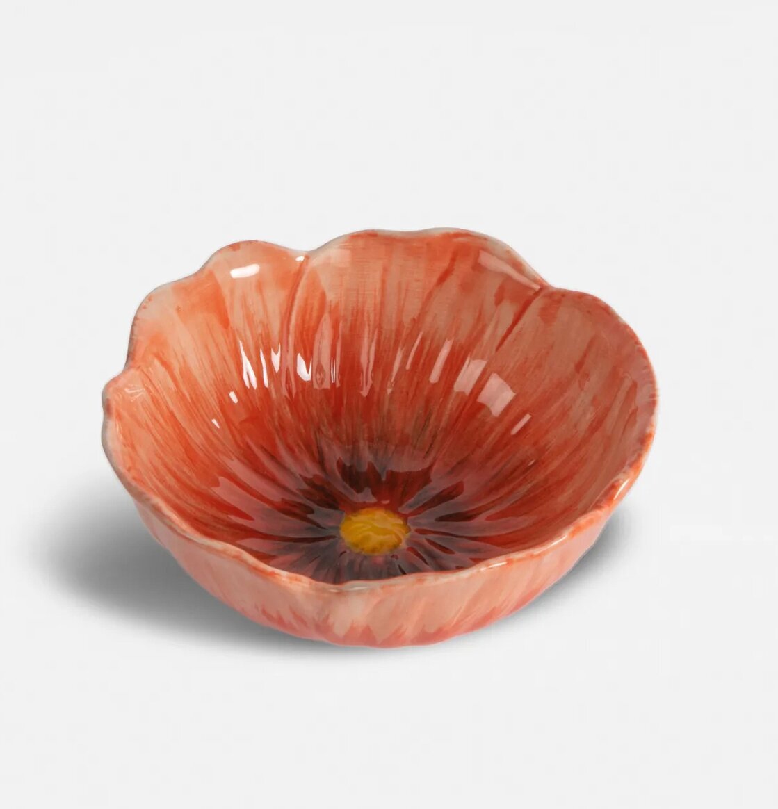 Skål Poppy Röd från By ON, keramikskål som liknar en vallmo