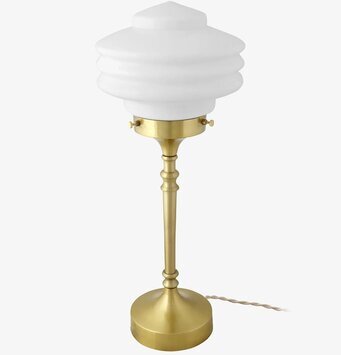 Bild av elegant bordslampa i opalglas och mässing