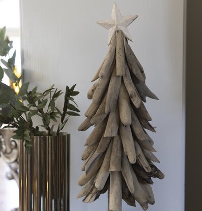 Bild av dekorativ trästjärna med rustik charm