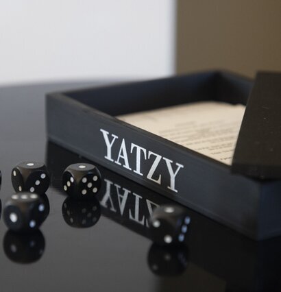 Yatzy Inkl Block/Tärningar från Different Design