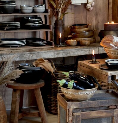 Bild av rustik inredning med mangoträ och detaljer