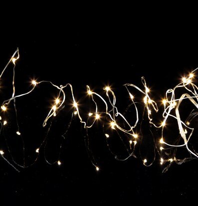 Bild av elegant ljusslinga med varmt, mjukt sken