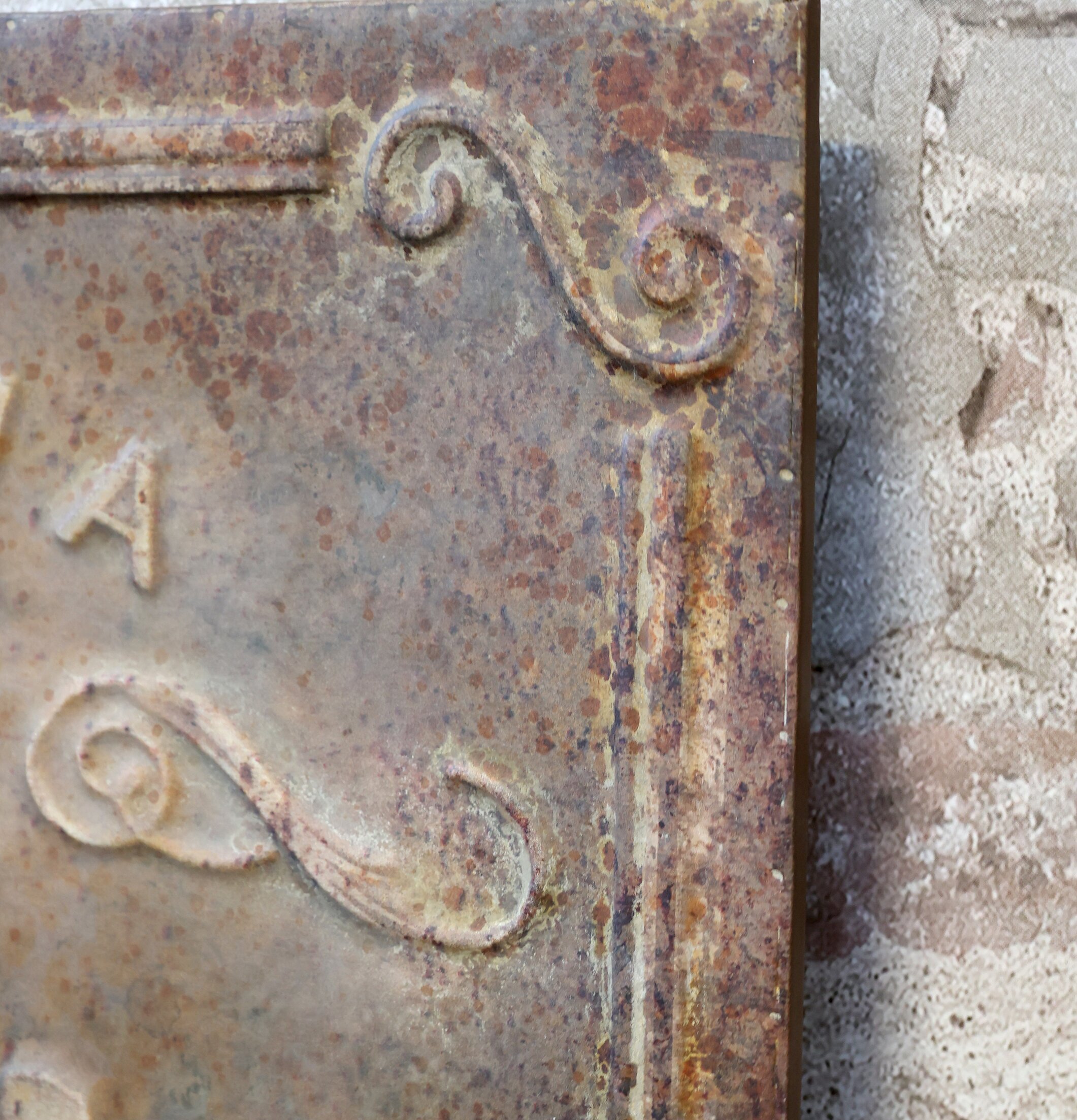 Plåtskylt Vintage Santa från Chic Antique med rustik patina