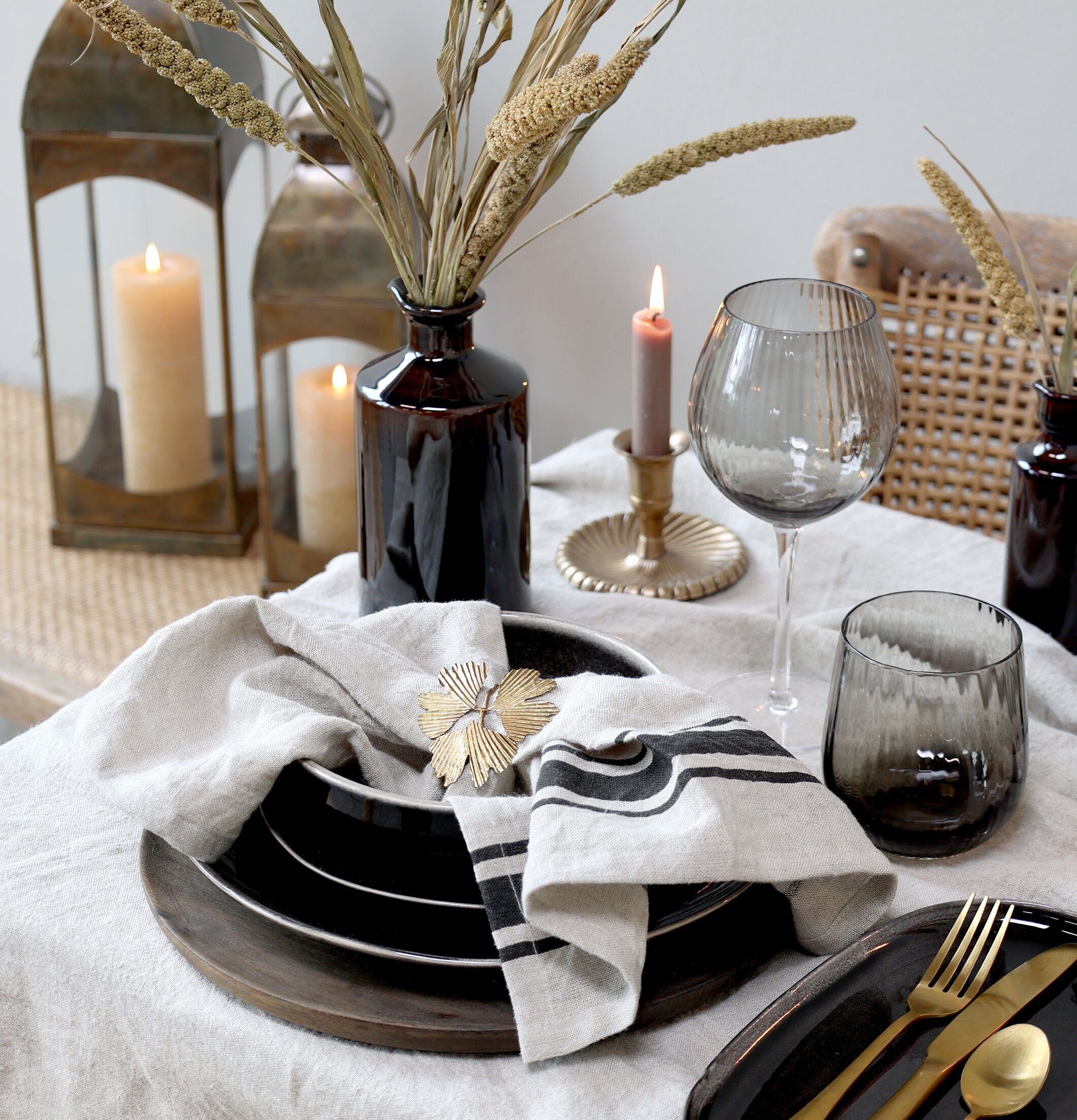 Servettring Blad Mässing från Chic Antique på linneservett