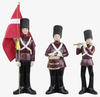 Bild av tre detaljerade orkestermusikanter i uniform