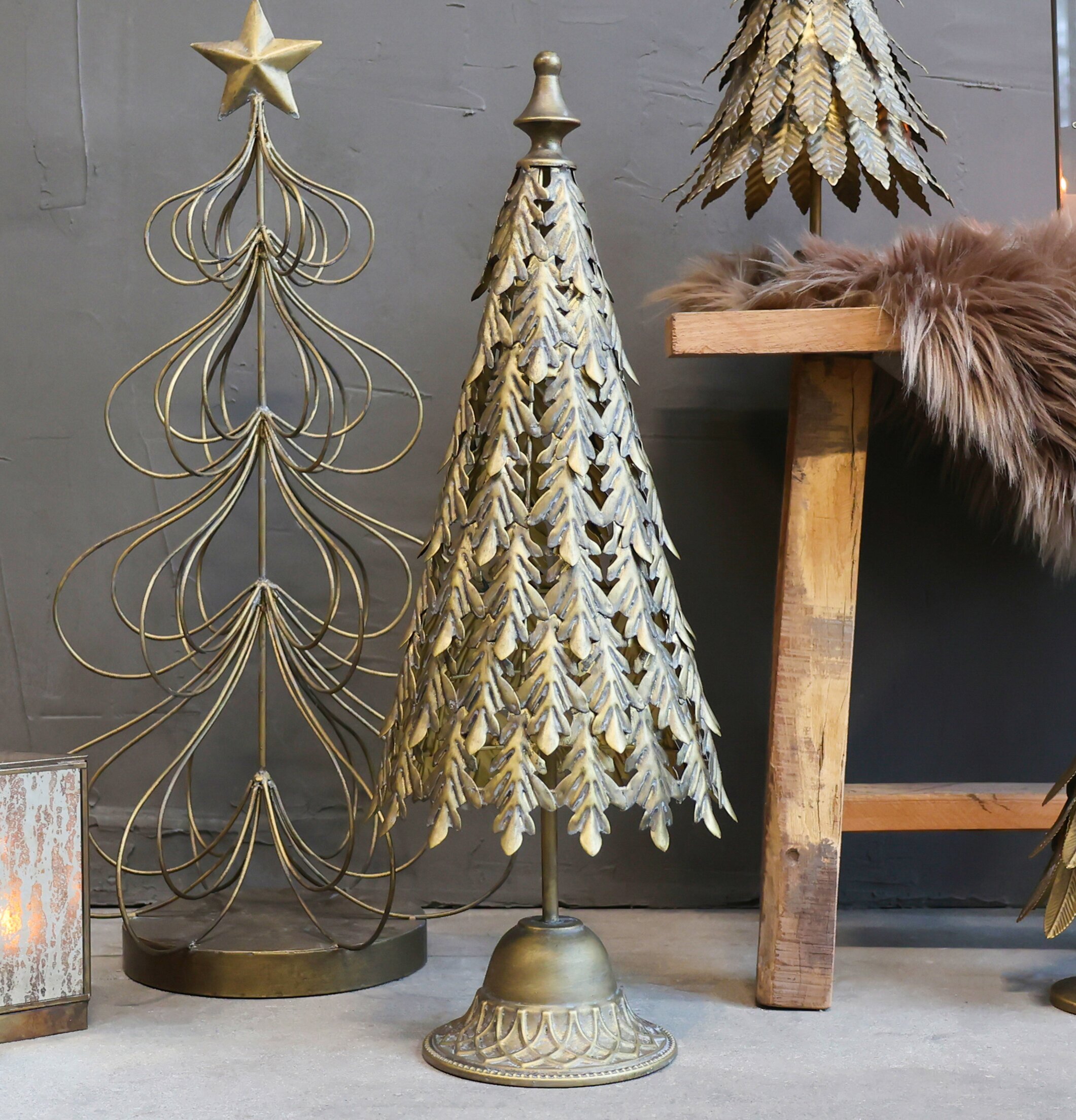 Julgran Antik Mässing Large från Chic Antique med detaljer