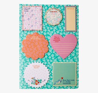 Bild av färgglada och lekfulla sticky notes i olika former