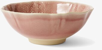 Foto av vackert designad skål med arabeskmönster