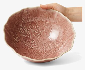 Bild av elegant skål med intrikat gammalrosa design