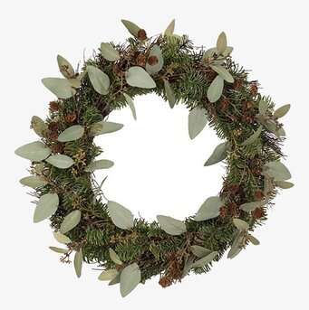 Foto av grön krans med naturlig och harmonisk design