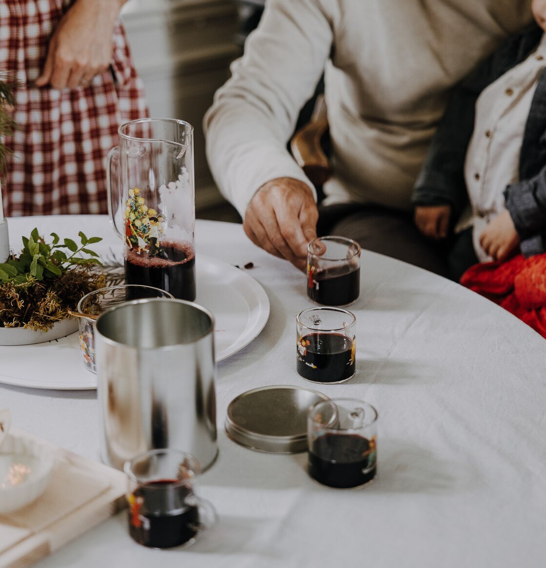 Glöggset - Barnen I Bullerbyn från Storefactory på vit duk
