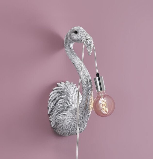 Bild av iögonfallande flamingo vägglampa i silver