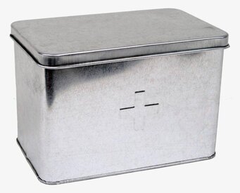 Bild av stilren och funktionell medicinlåda i zink