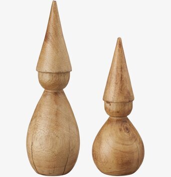 Bild av charmiga trätomtar med skandinavisk design