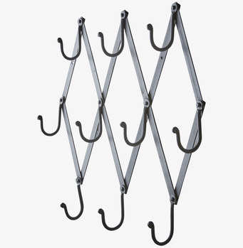 Bild av stilren svart klädhängare med sex krokar