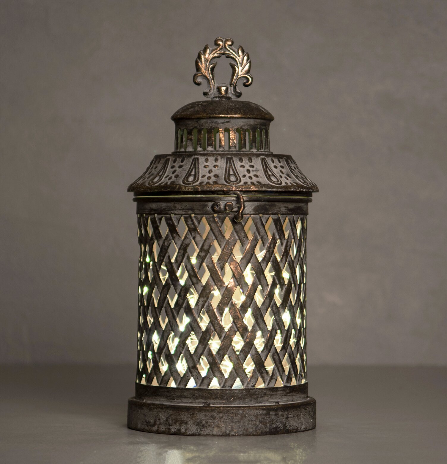 Ledslinga Varmvit 50 Ljus från A Lot Decoration i lyktform