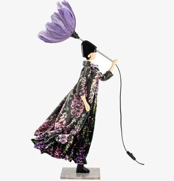 Bild av unik och dekorativ bordslampa i kreativ design