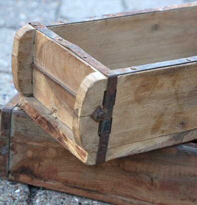 Bild av rustik murstensform med vintagekänsla