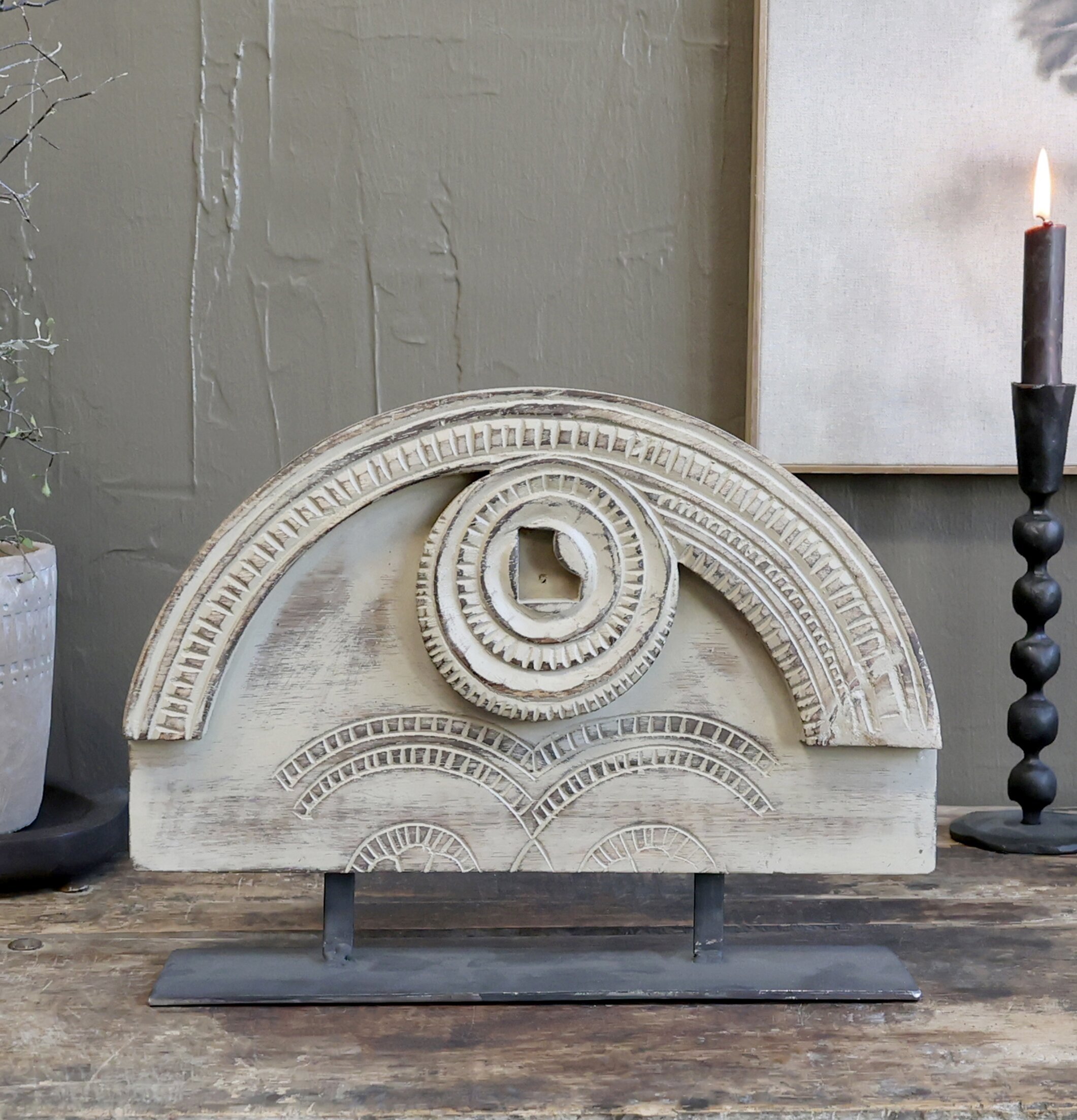 Bild av stilfull inredning med rustik dekoration