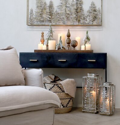 Foto av harmonisk inredning med naturinspirerade detaljer