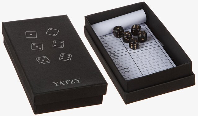Box Yatzy Inkl Block & Tärningar från Different Design