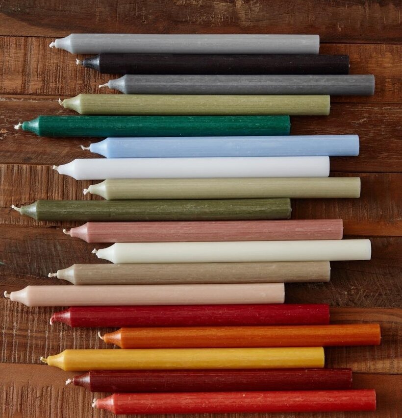 Kronljus Elfenben 29cm från IB Laursen på ådrad träyta