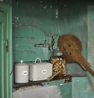 Bild av rustik scen med tidlös och nostalgisk känsla