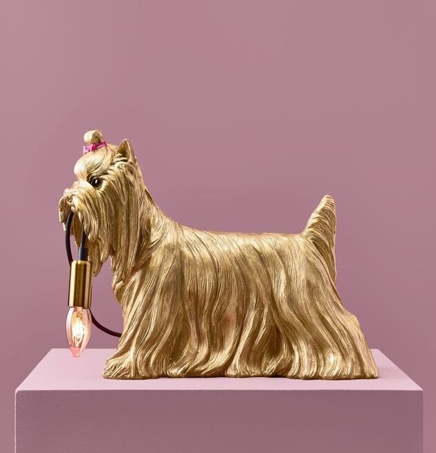 Bordslampa Daisy Guld från Werner Voss, hundformad design