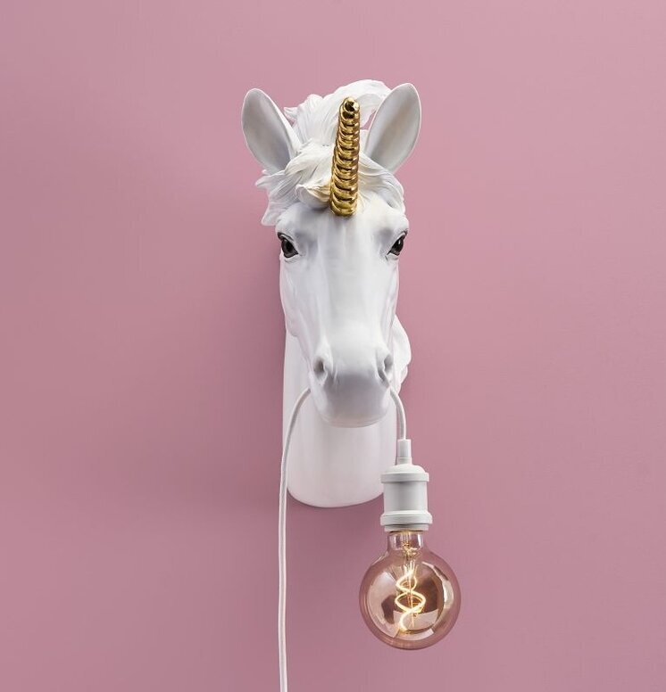Vägglampa Unicorn Vit/Guld från Werner Voss på rosa vägg