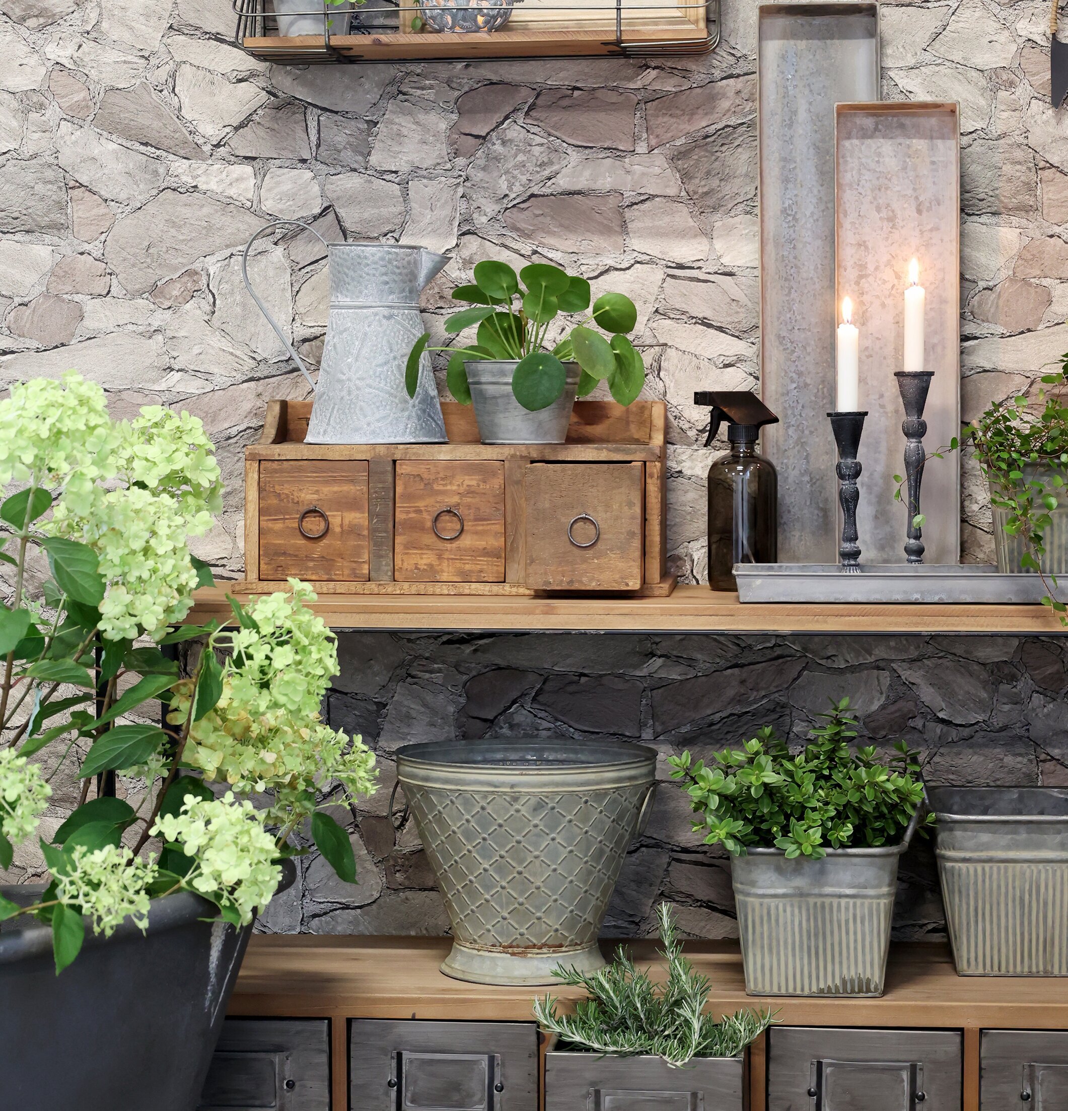 Hylla Grimaud Natur från Chic Antique i rustik trädesign