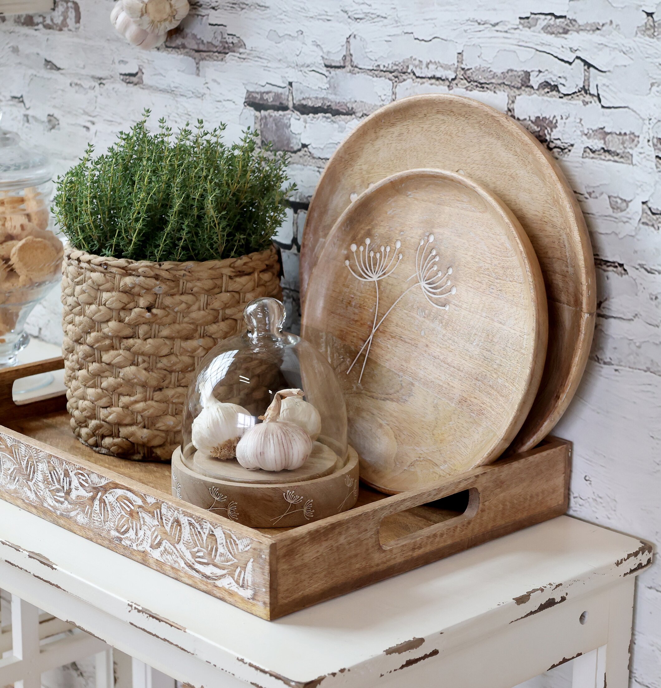 Serveringskupa Tours Natur från Chic Antique i rustik miljö