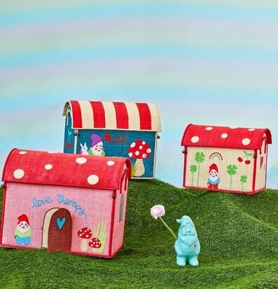 Bild av fantasifulla och färgglada förvaringskorgar